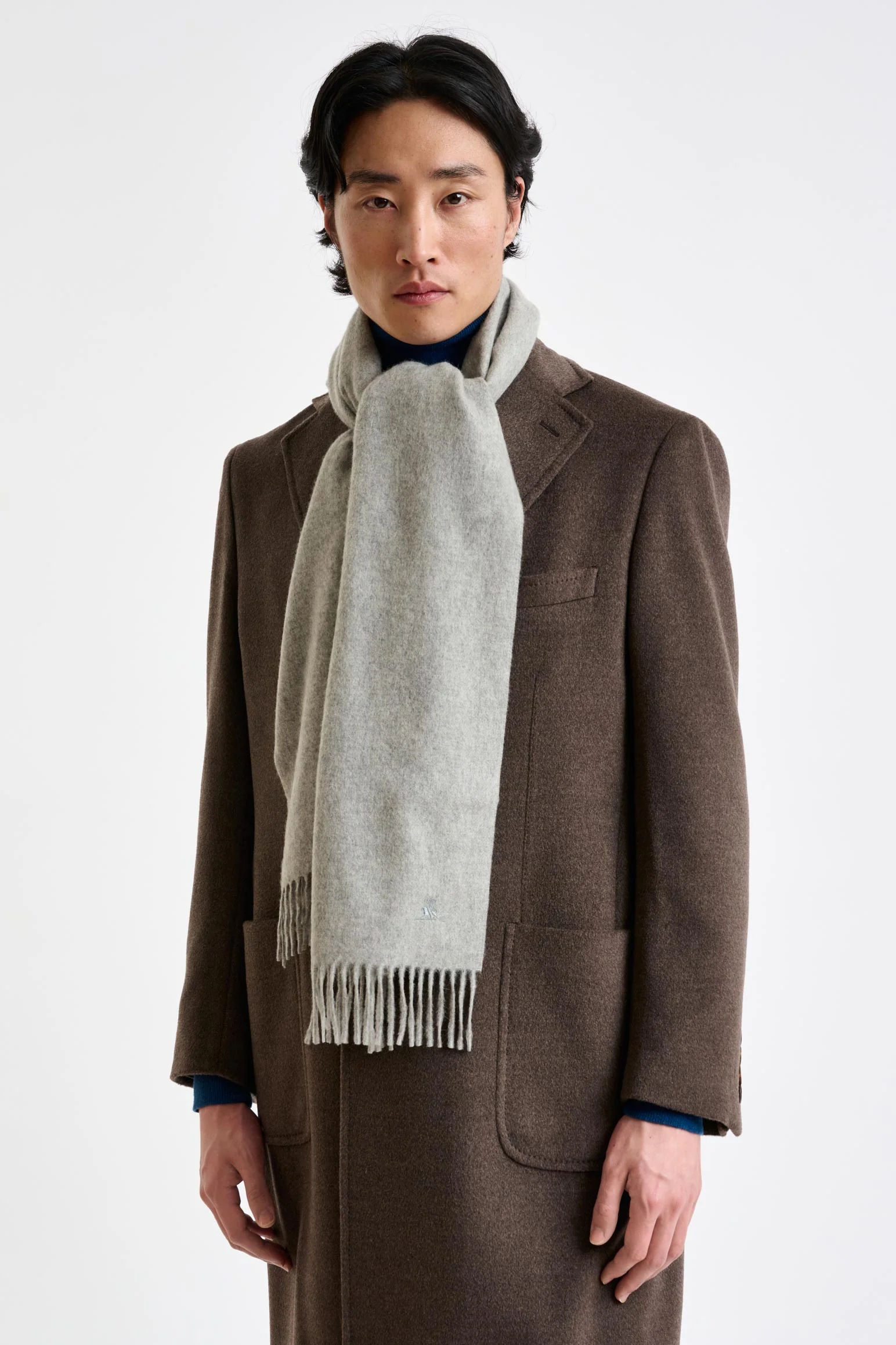 Mid-Grey 100% Pure Cashmere Scarf - Image 4