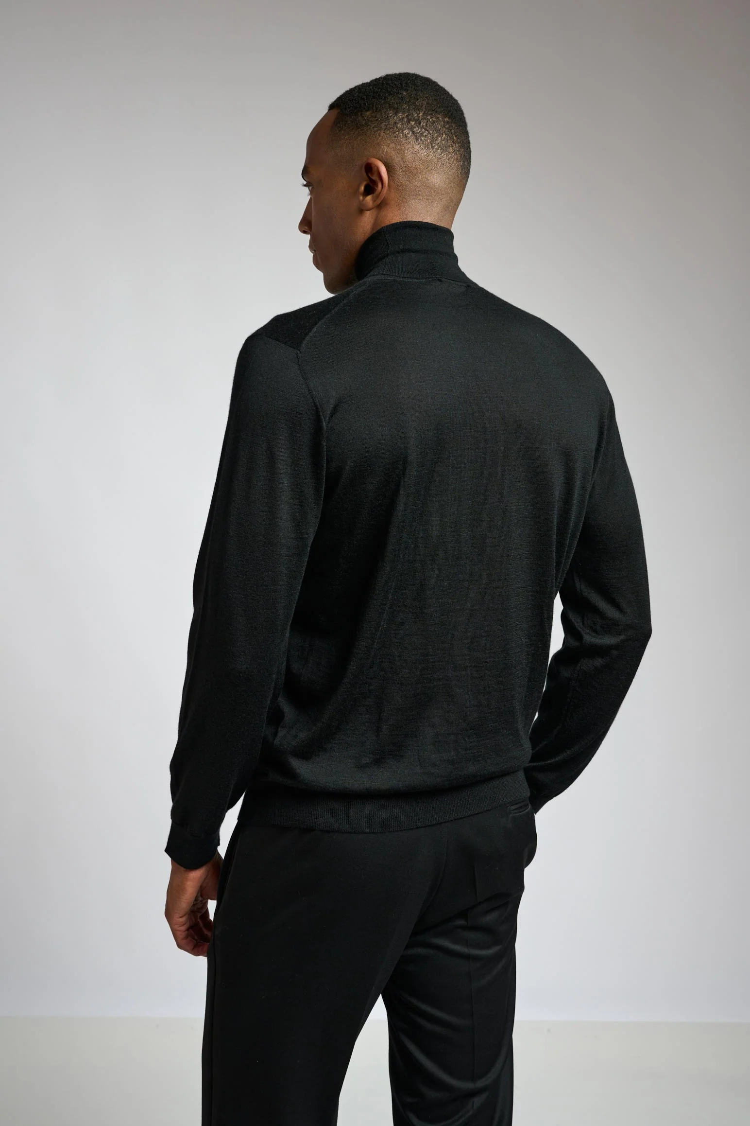 Black Cashmere & Silk Blend Telford Turtleneck Sweater - Image 4