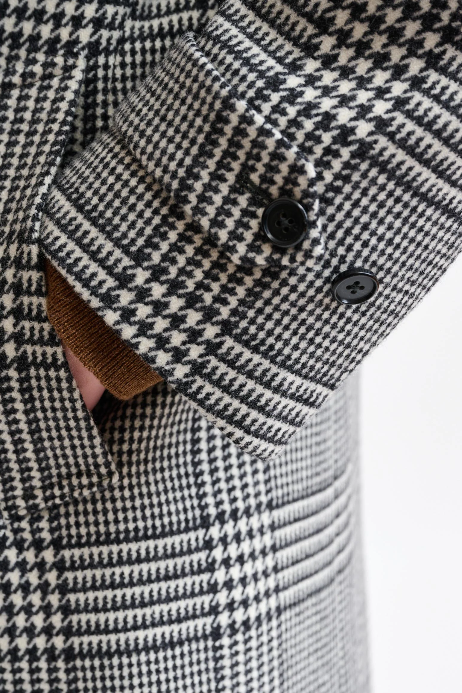 Black & White Wool & Cashmere Sheffield Overcoat Zeus - Image 4