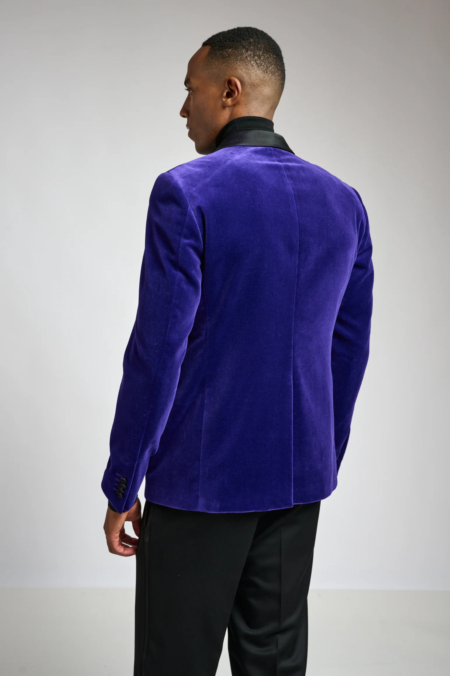 Blue Velvet Soho Tuxedo - Image 4