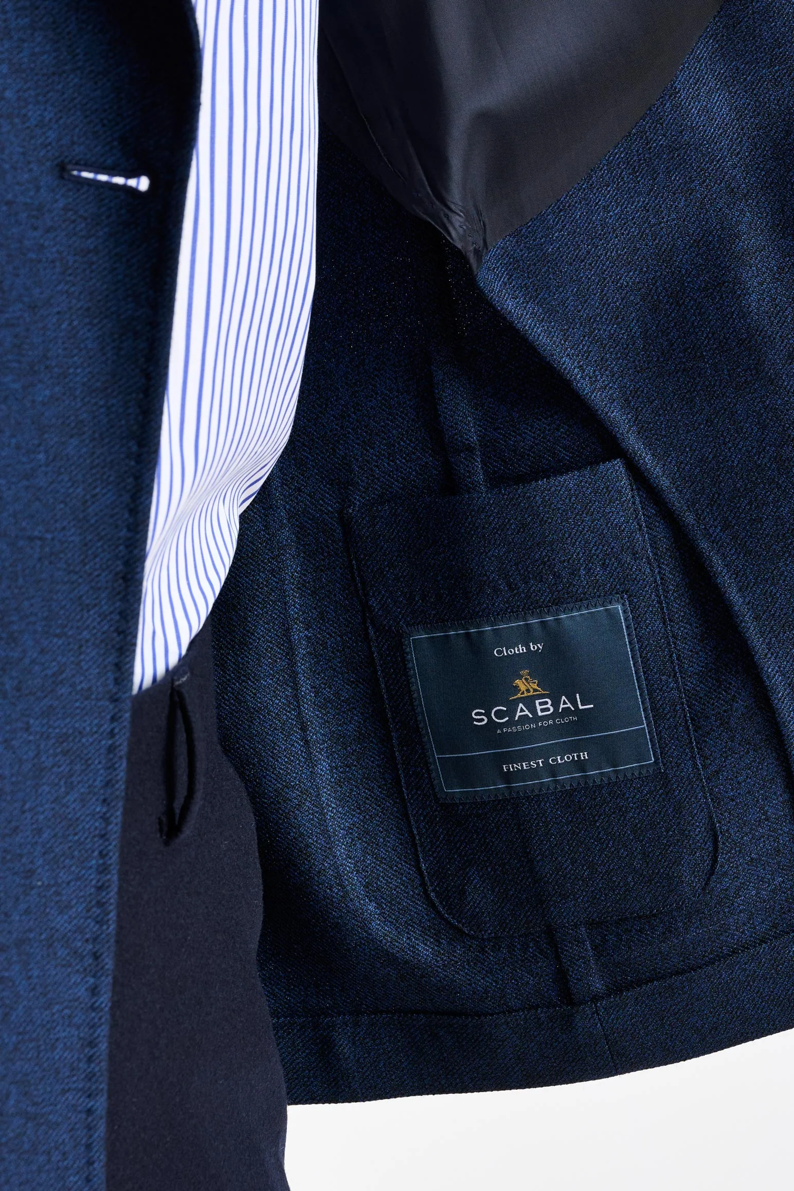 Blue Wool Kenton Jacket Autumn Leaves - Image 4