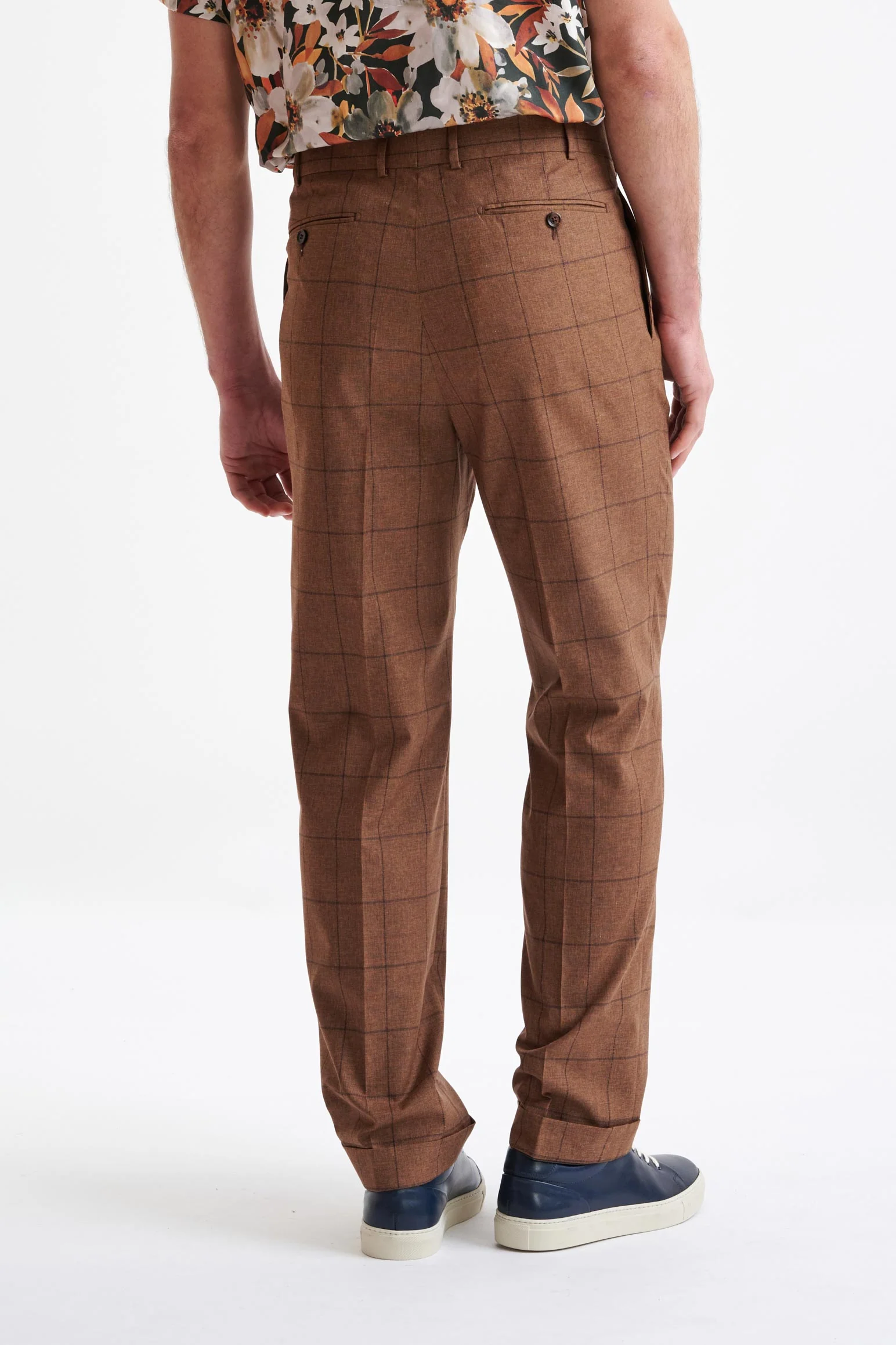 Brown Check Wool & Cotton Silk Kenton Suit Lifestyle - Image 11