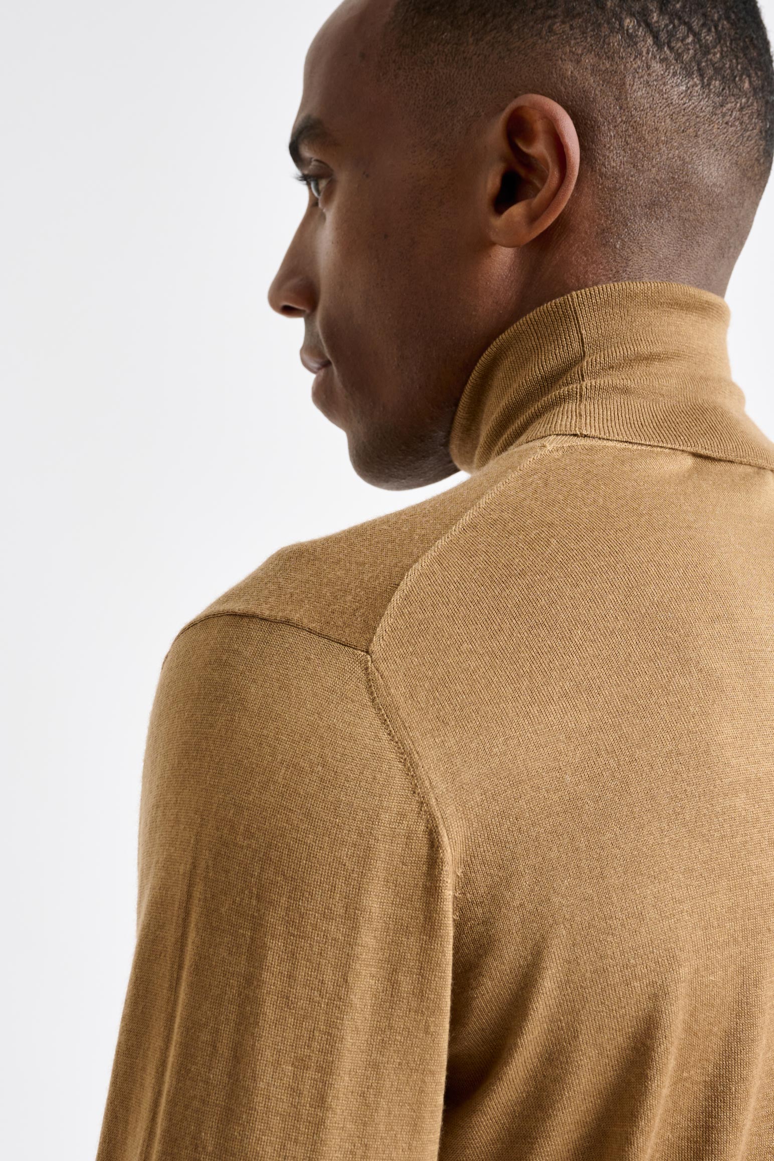 Camel Cashmere & Silk Blend Telford Turtleneck Sweater - Image 4