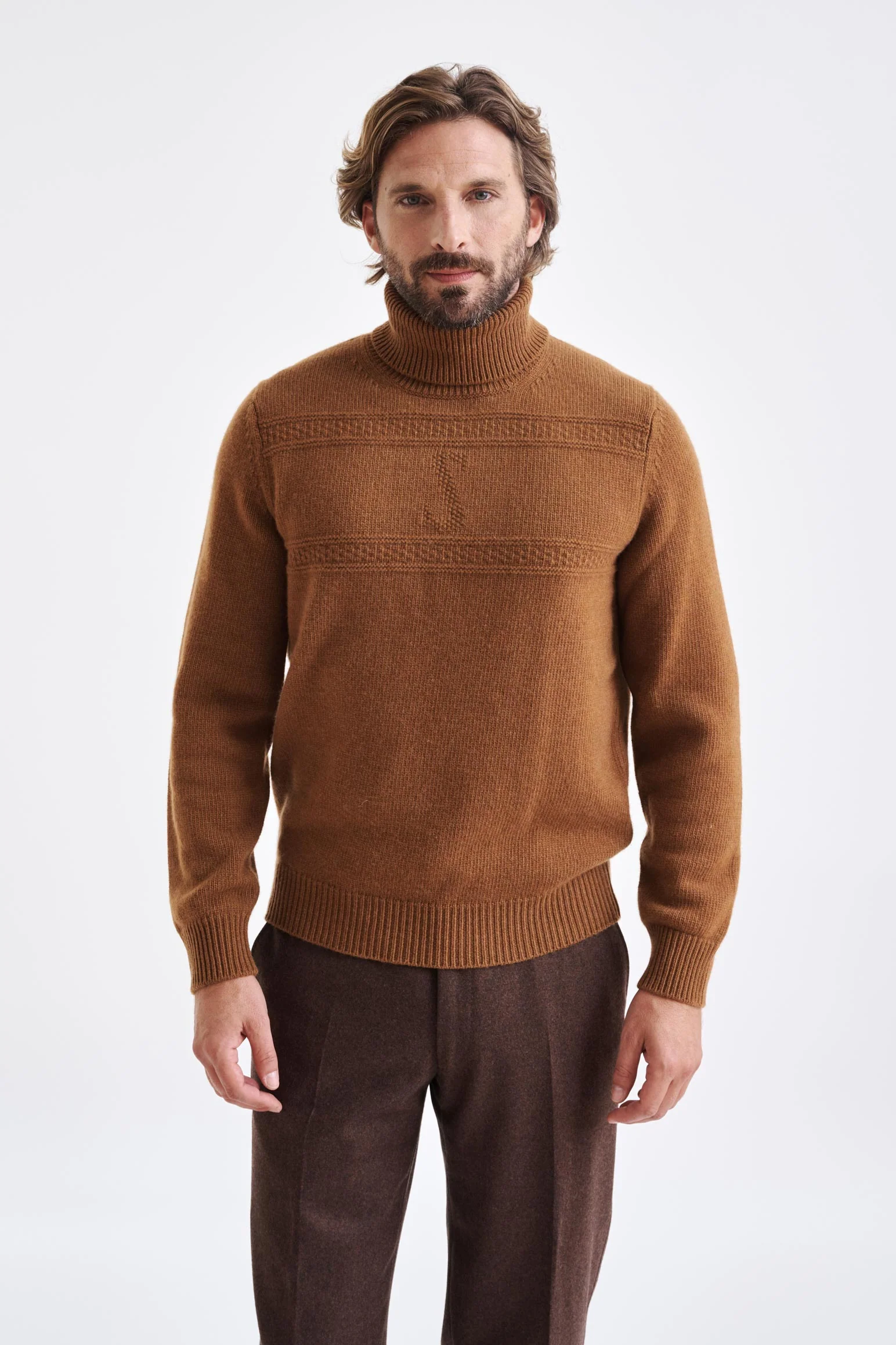 Camel Wool & Cashmere Glamis Knitwear