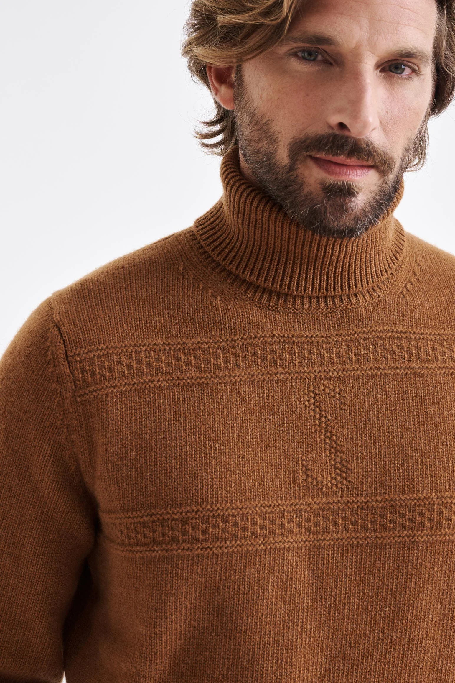 Camel Wool & Cashmere Glamis Knitwear - Image 4