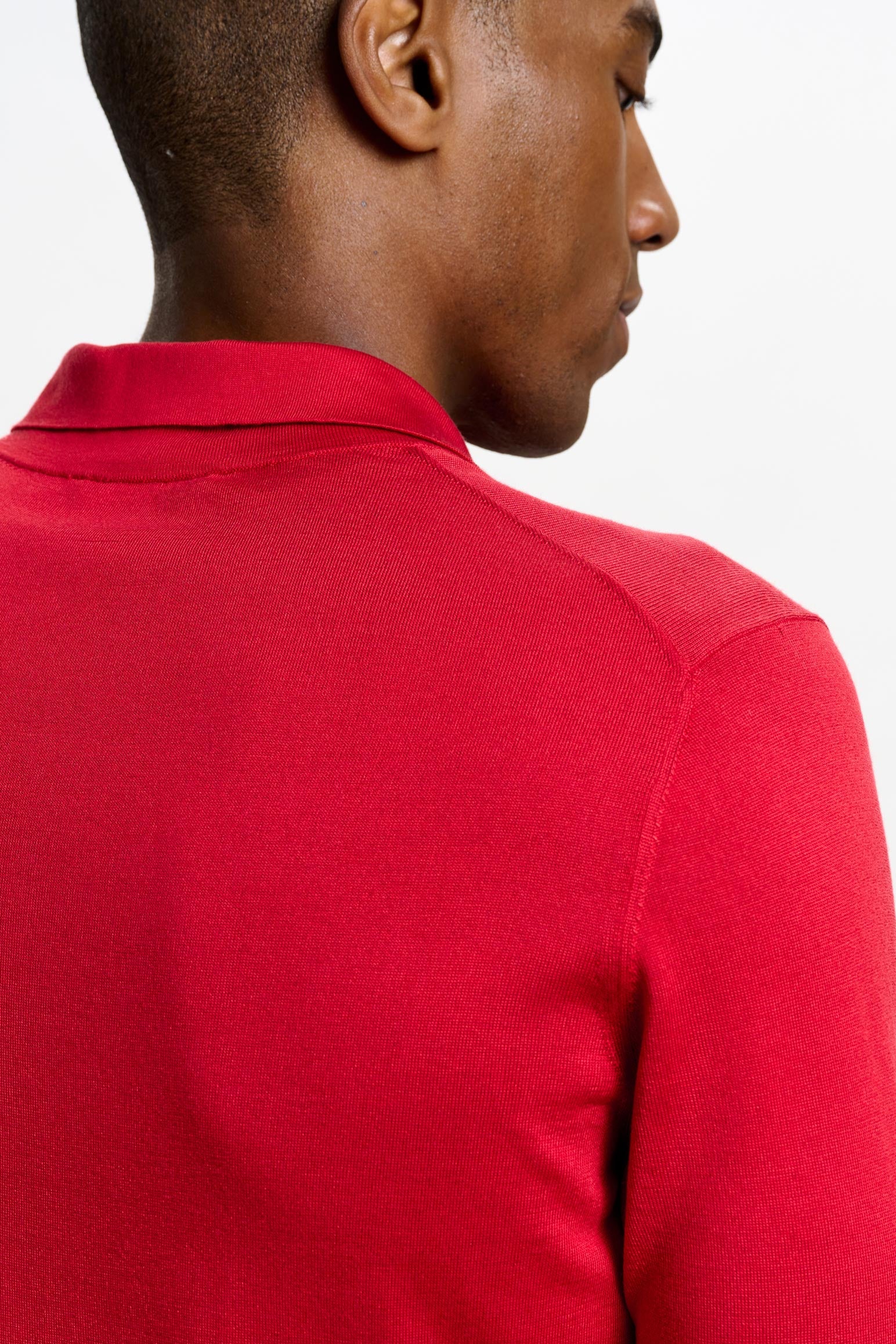 Carmine Silk Knitted Short Sleeve Open Collar Cawdor Polo Shirt - Image 5