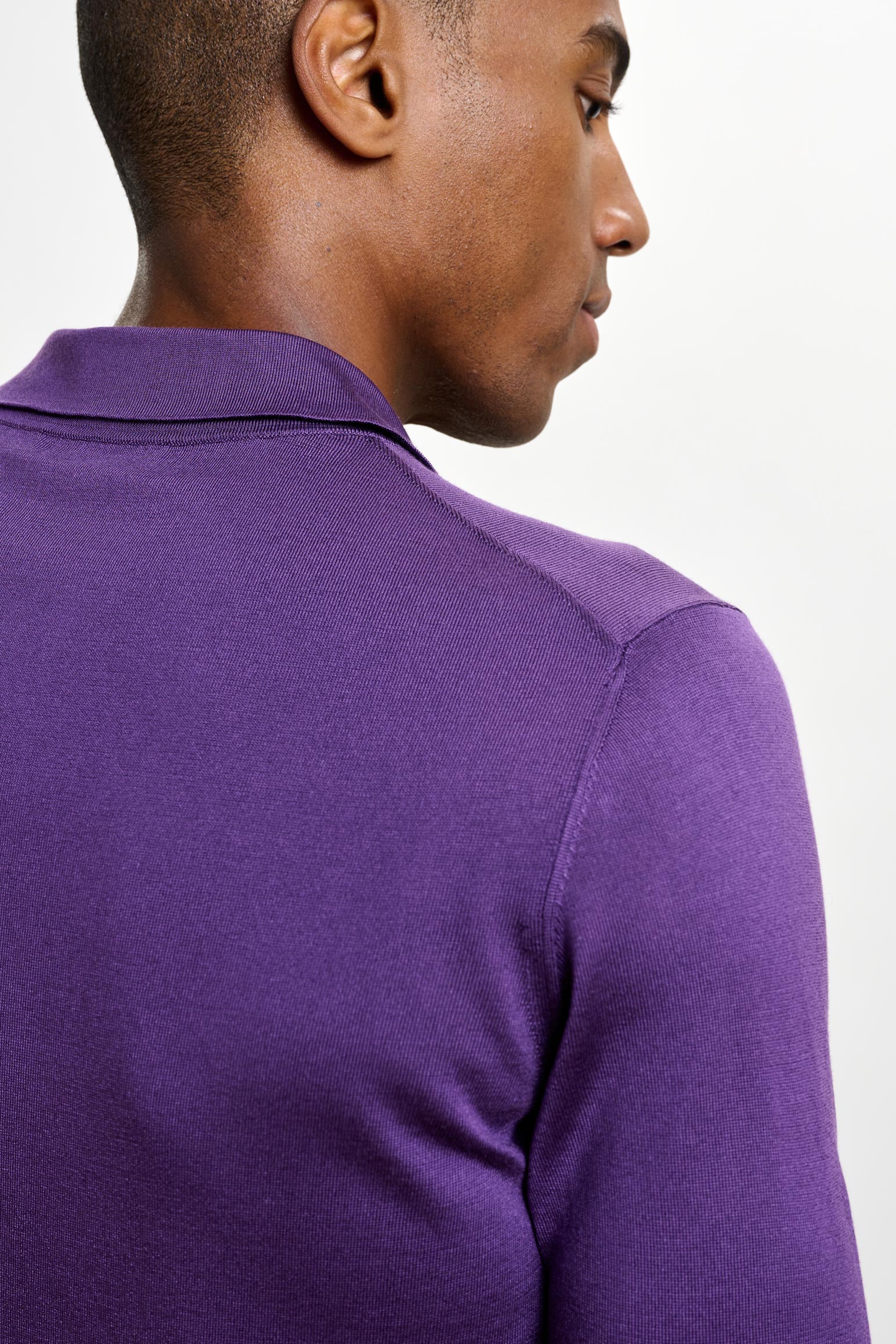 Violet Silk Knitted Short Sleeve Open Collar Cawdor Polo Shirt - Image 4