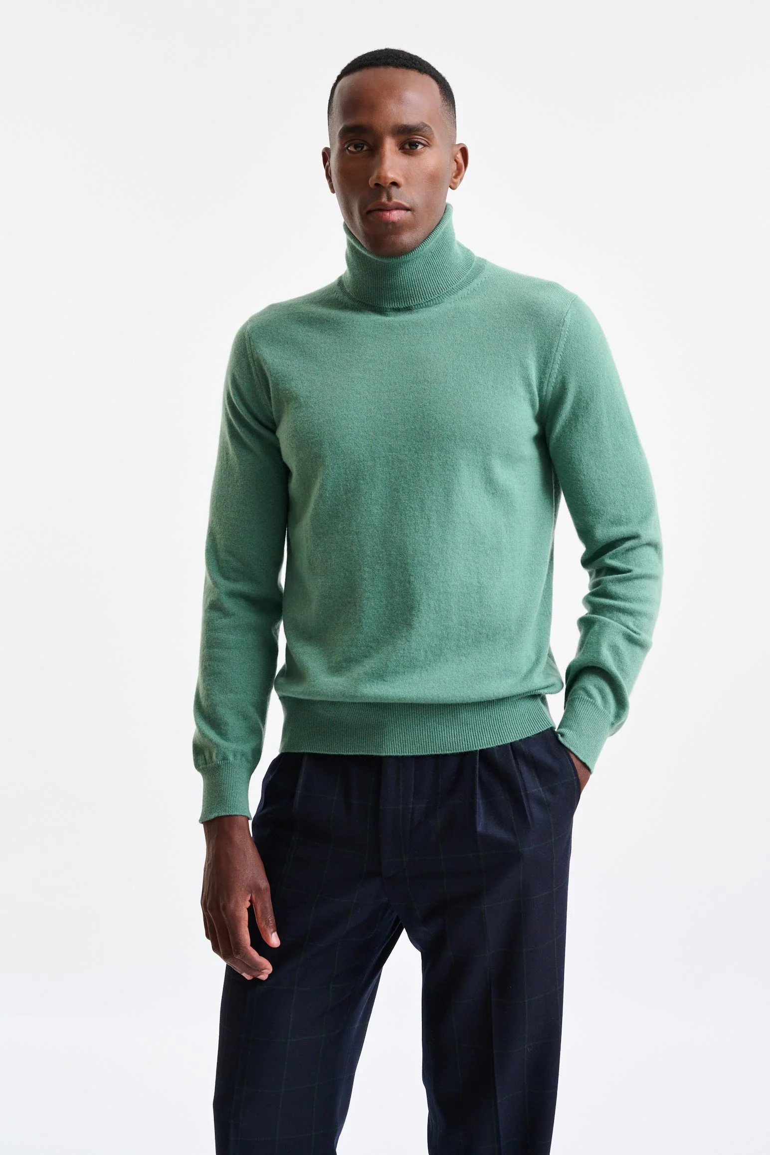 Frosty Spruce Cashmere Drumberg Rollneck Knitwear