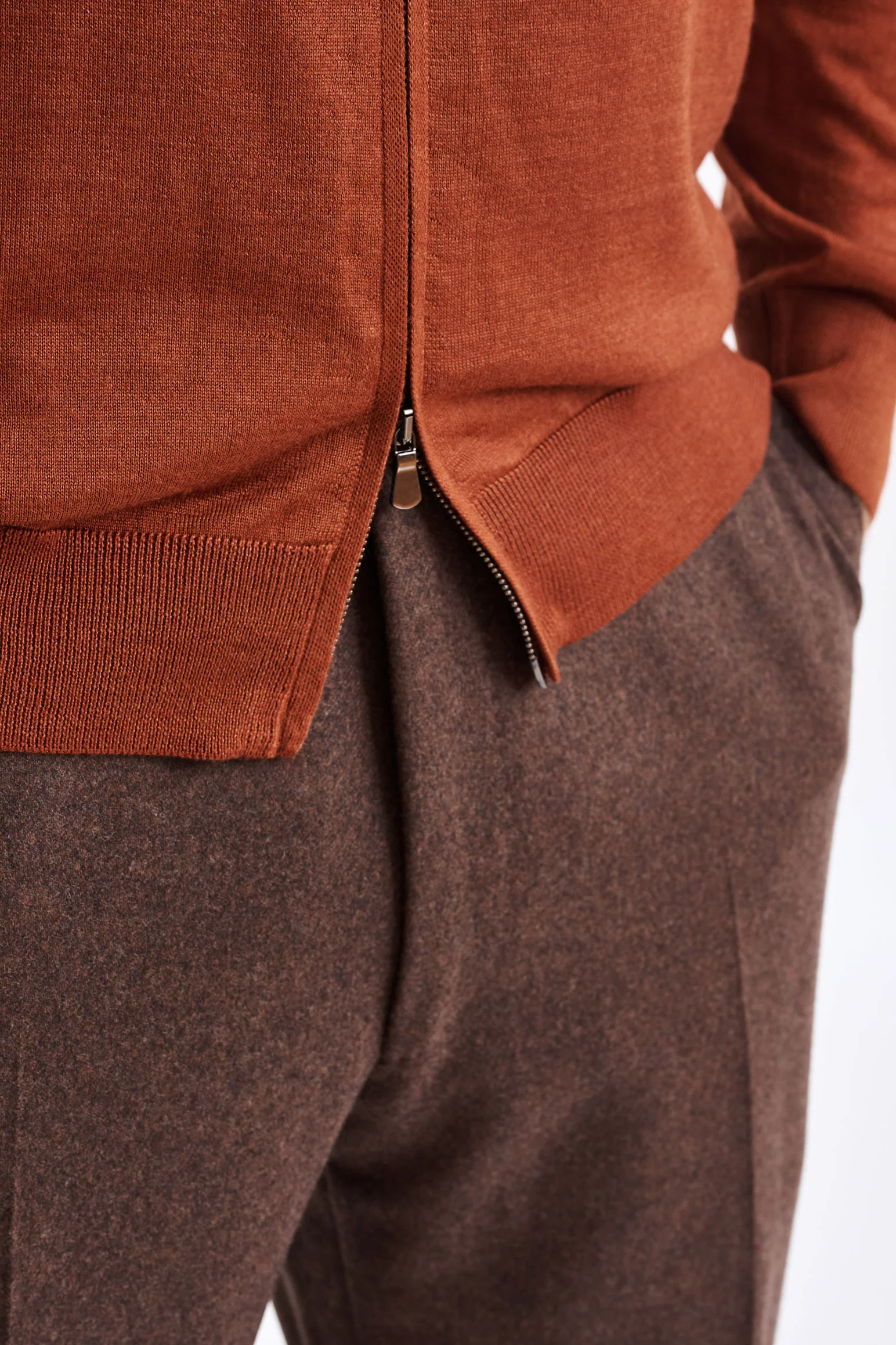 Intense Rust Cashmere & Silk Repton Fullzip Sweater - Image 5