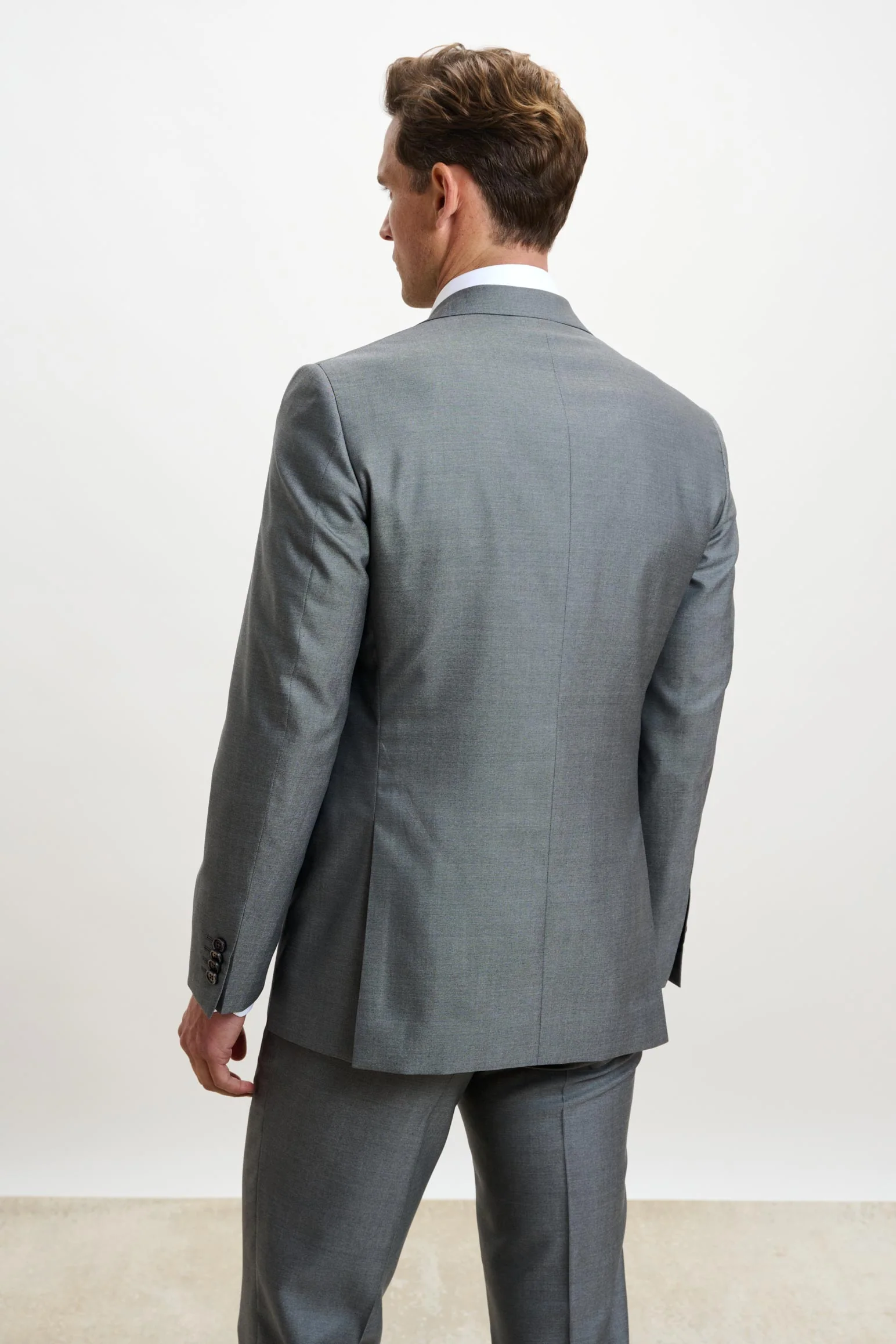 Plain Light Grey Kenton Suit Sleek - Image 5