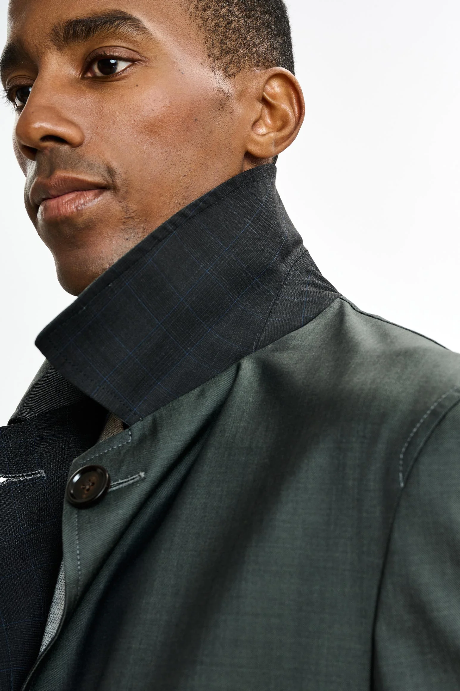 Green Lomond Reversible Raincoat - Image 4