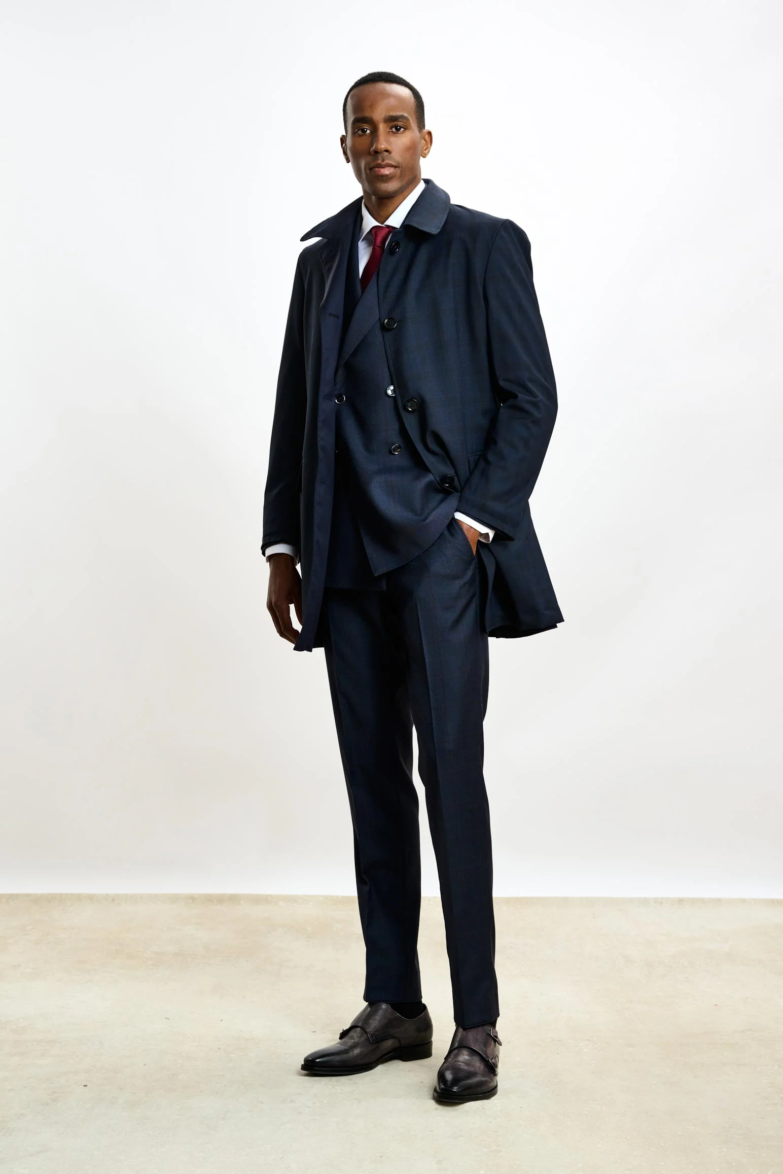 Navy Lomond Reversible Raincoat - Image 8