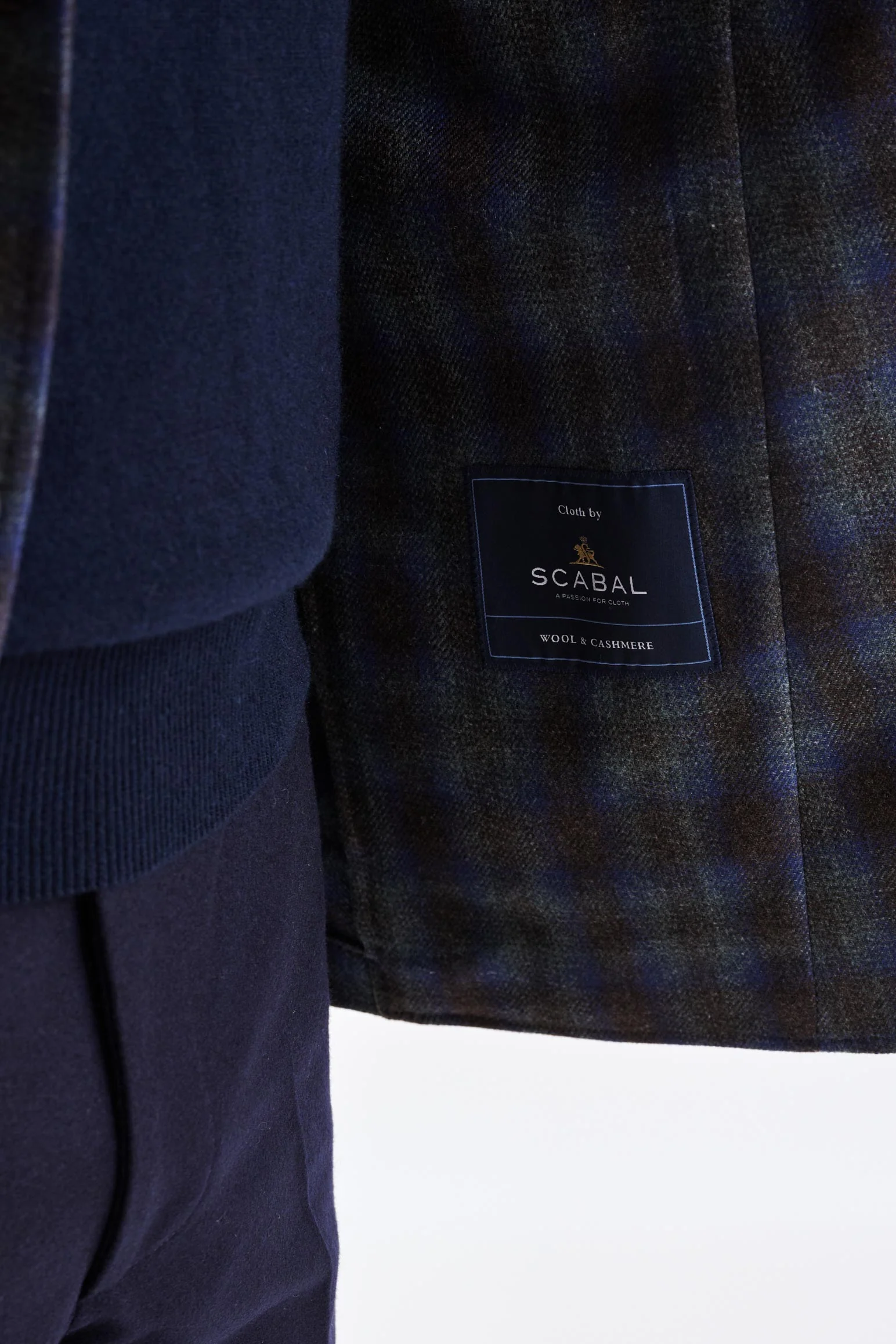 Medium Blue Wool & Cashmere Kenton Jacket Escape - Image 4