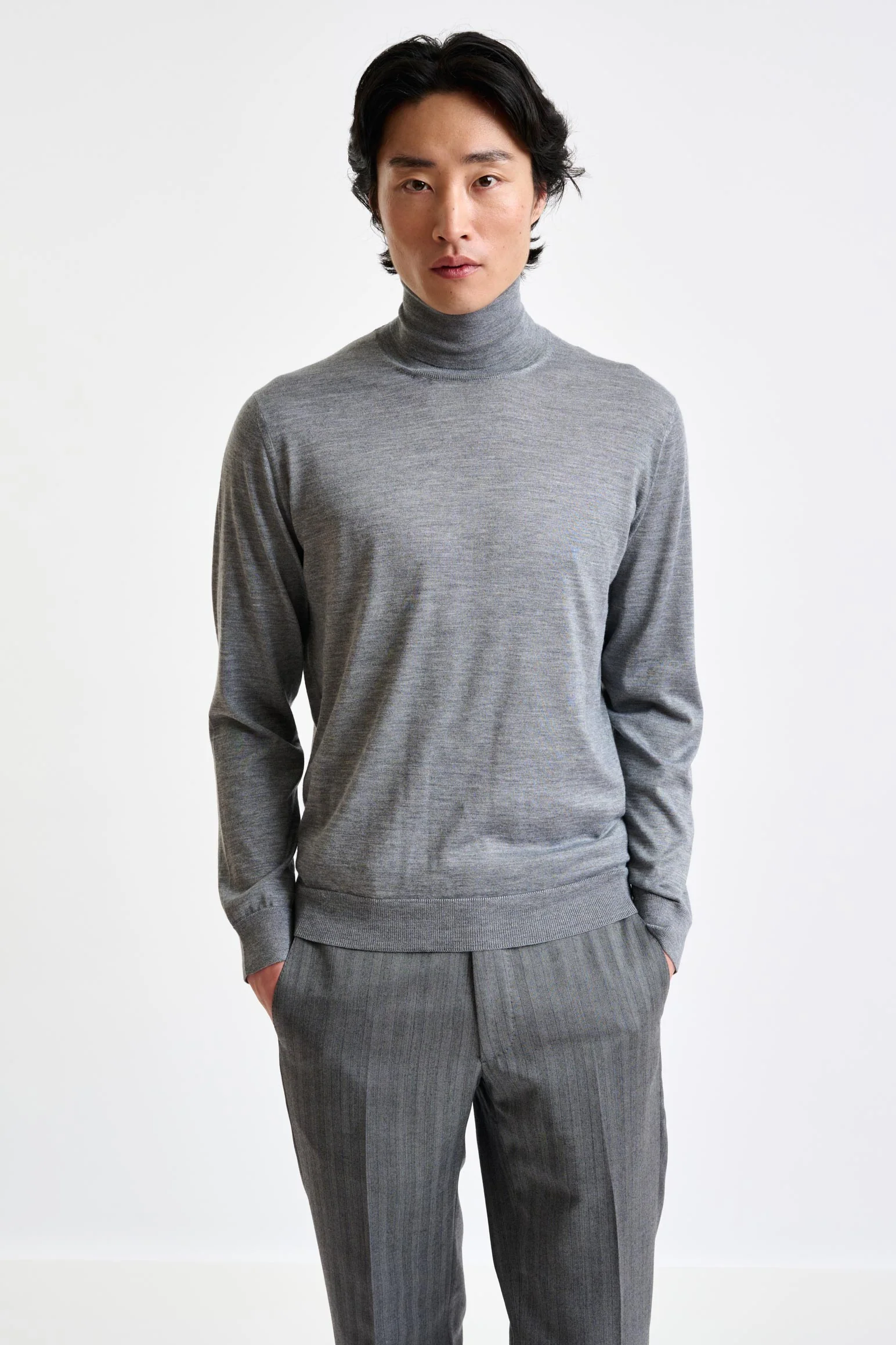 Mid-Grey Cashmere Merino Silk Blend Telford Turtleneck Sweater