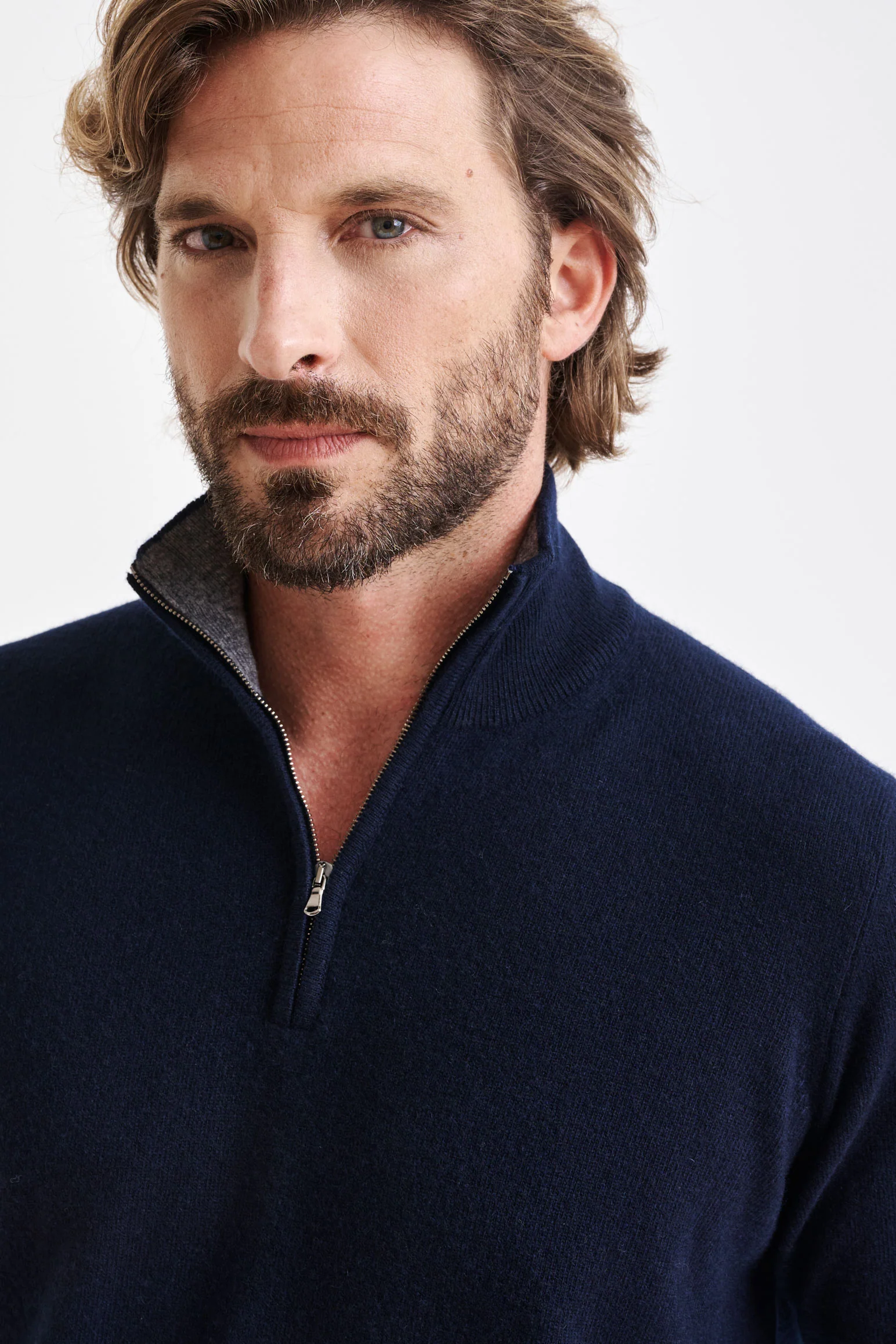 Navy Wool & Cashmere Plockton Zipped Mock Neck Sweater - Image 2