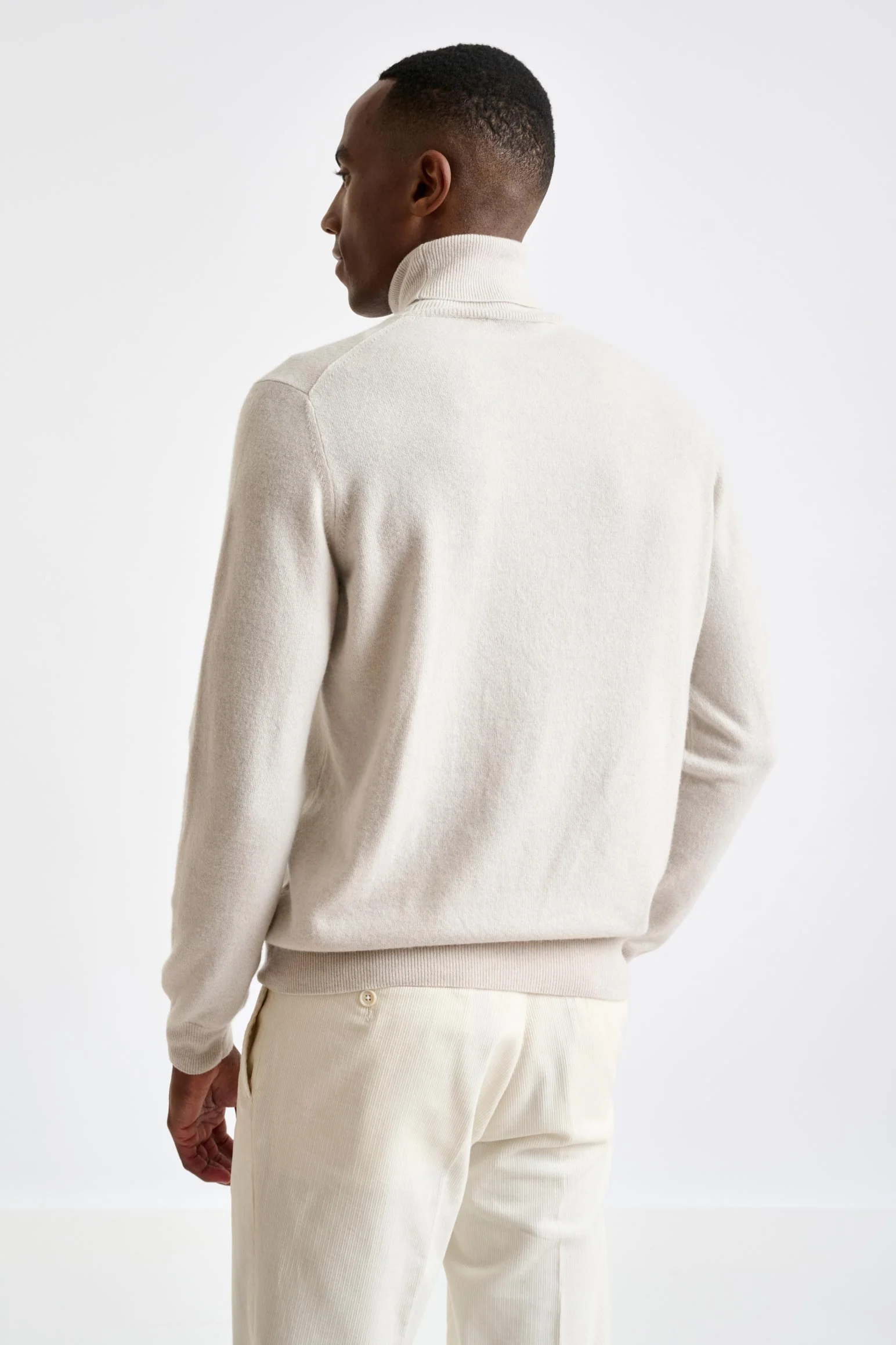 Off-White 100% Cashmere Drumberg Rollneck Knit - Image 4