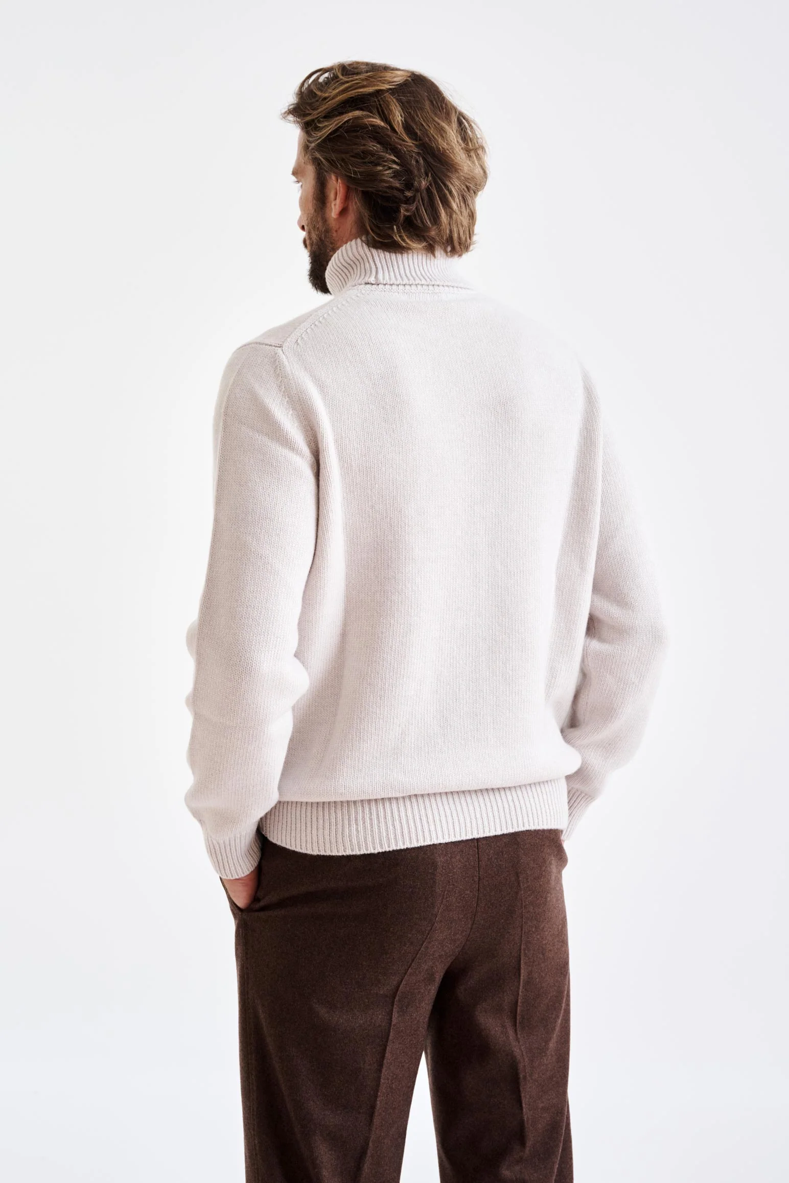Off-White Wool & Cashmere Glamis Knitwear - Image 2