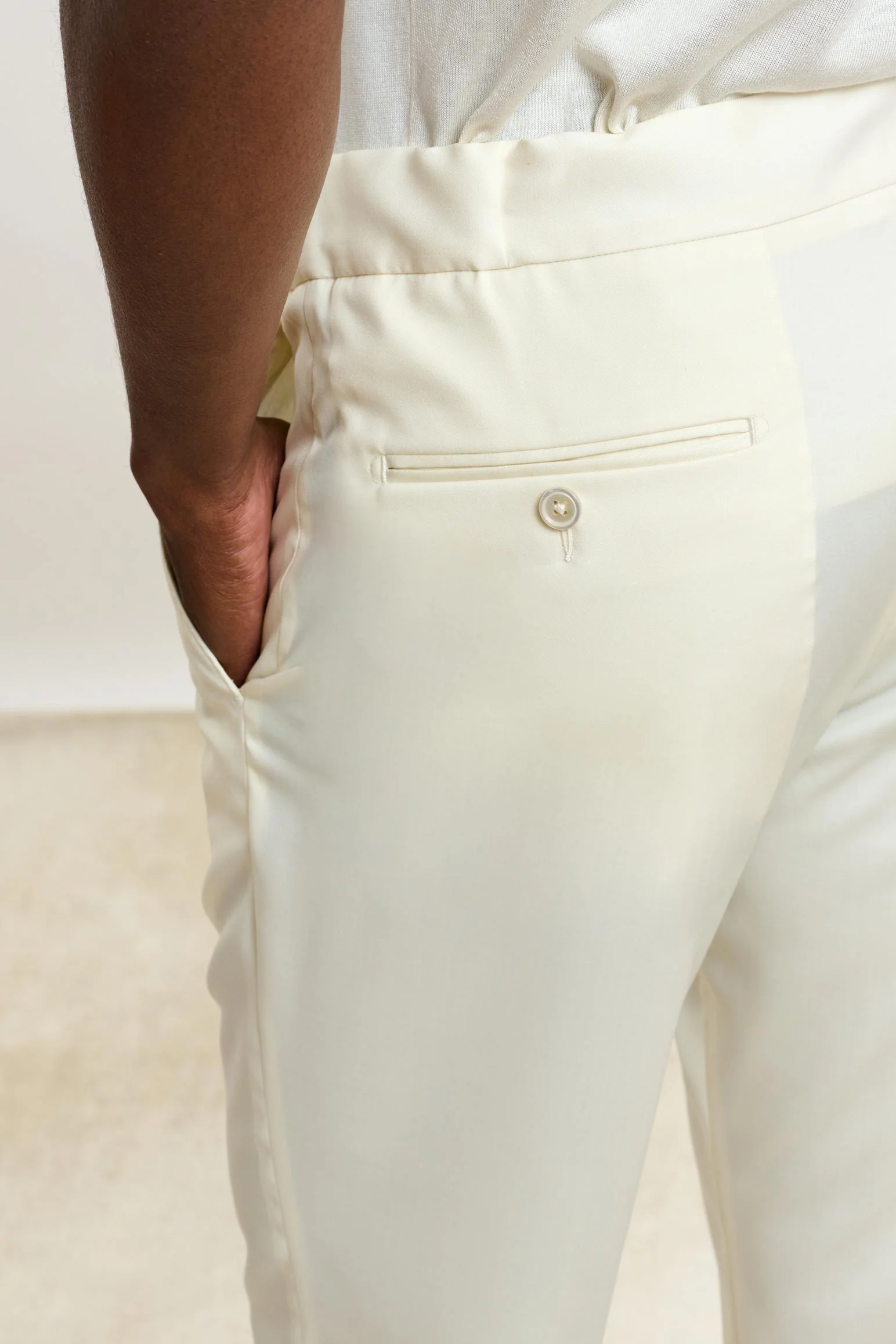 Off-White Perth Drawstring Trousers New Deluxe - Image 4