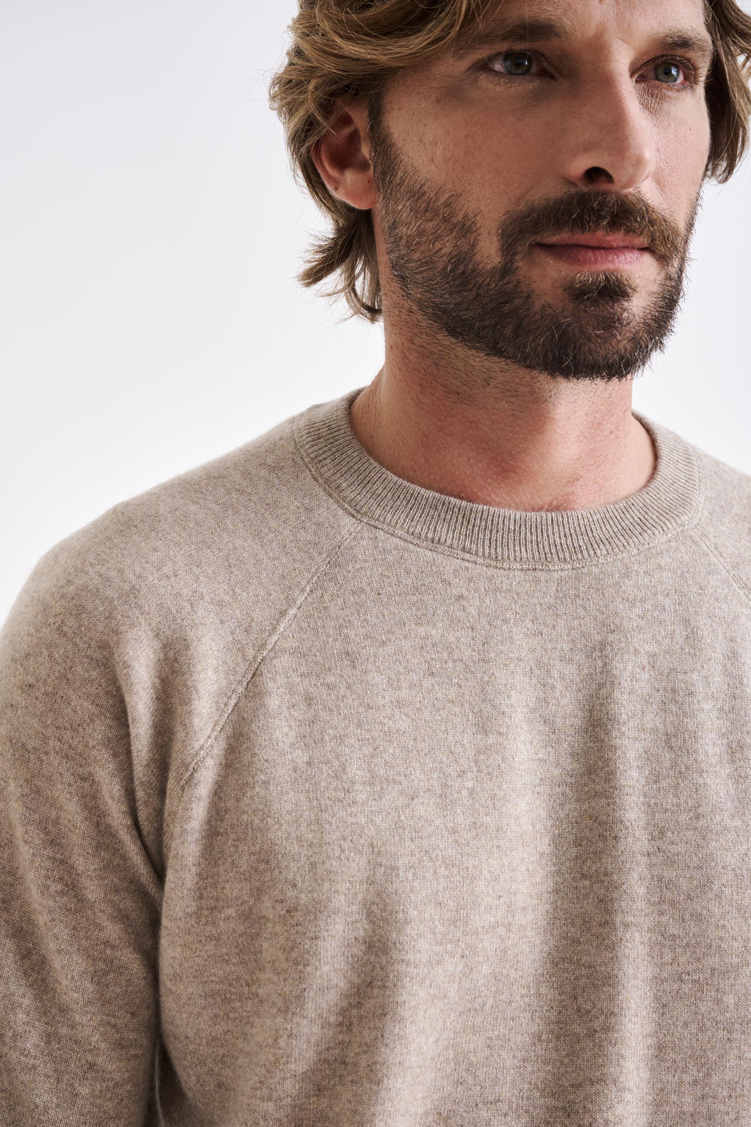 Sand Melange 100% Cashmere Whitby Crewneck Sweater - Image 3