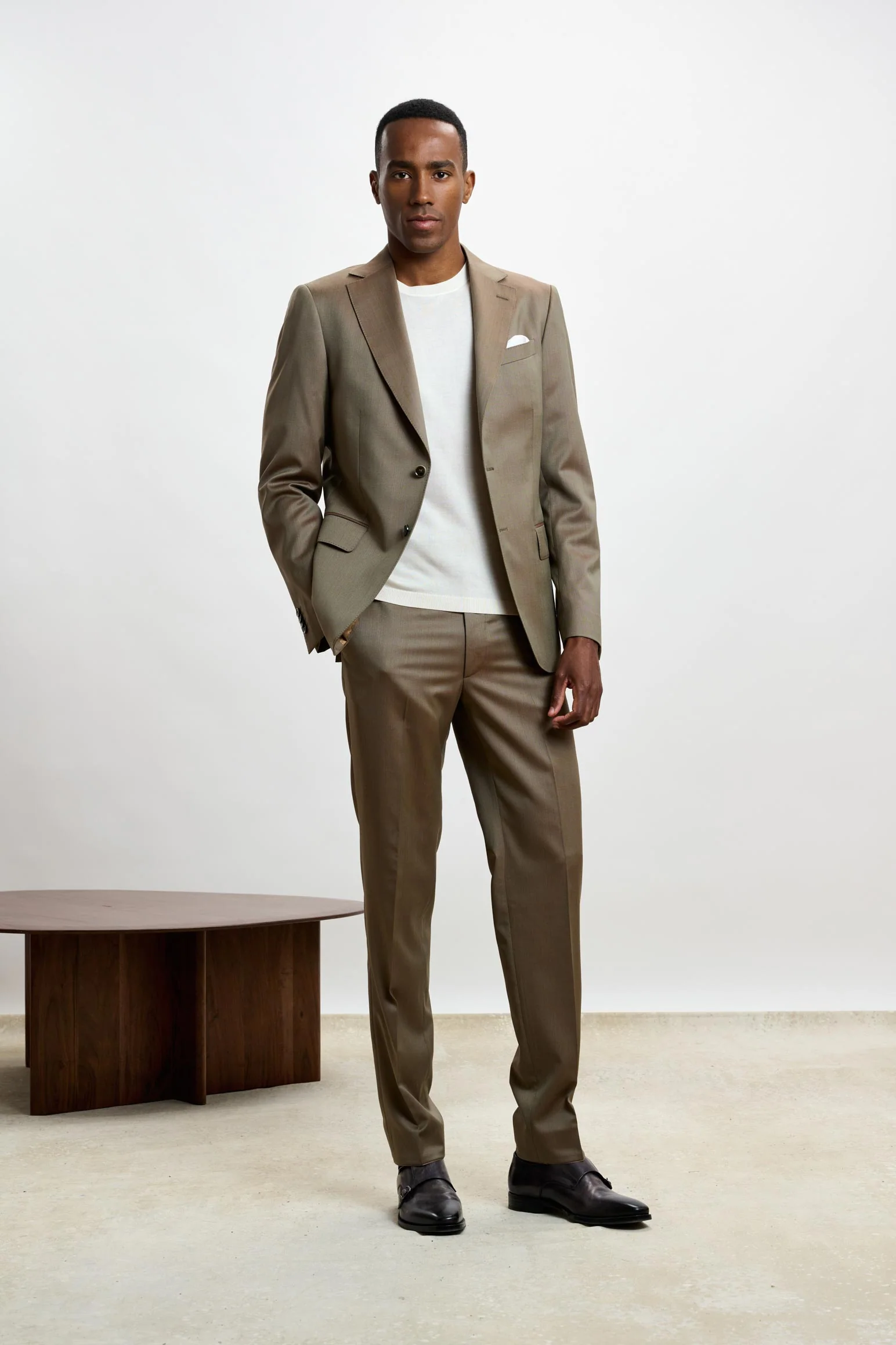 Solaro Brown Soho Suit Image - Image 7