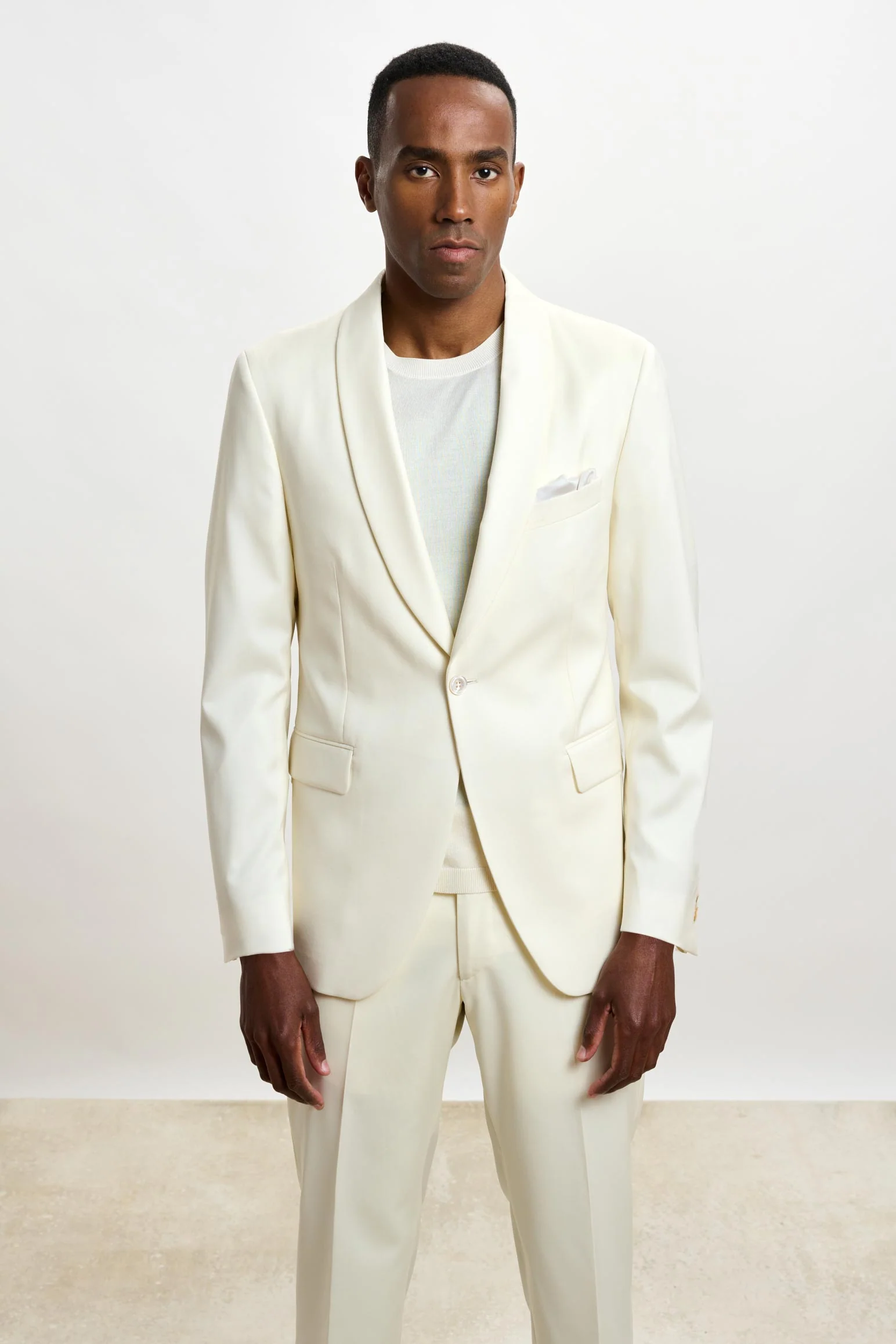 Off-white Tuxedo Suit New Deluxe - Image 6