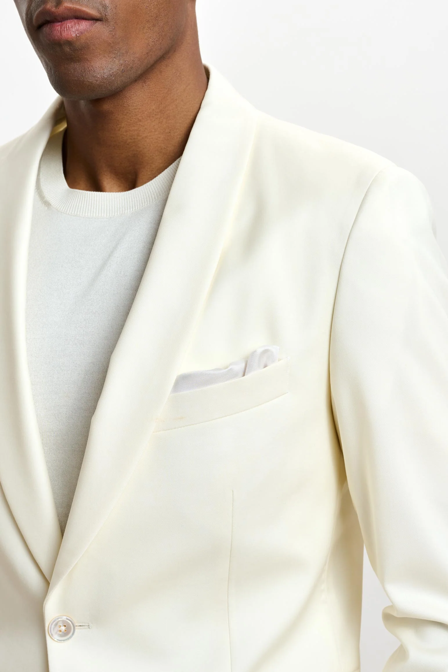 Off-white Tuxedo Suit New Deluxe - Image 8