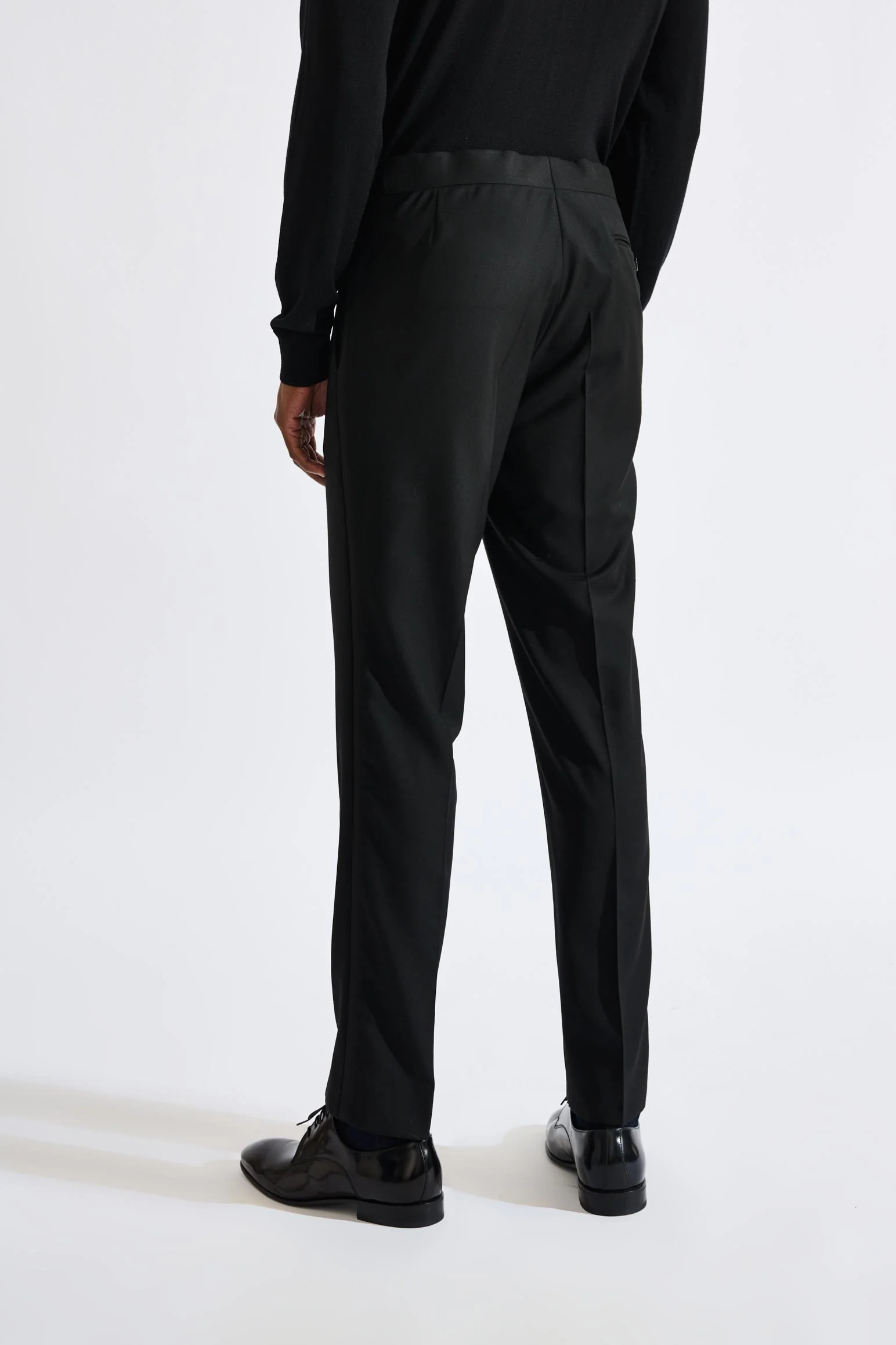 Black Soho Peak Collar Tuxedo New Deluxe - Image 11