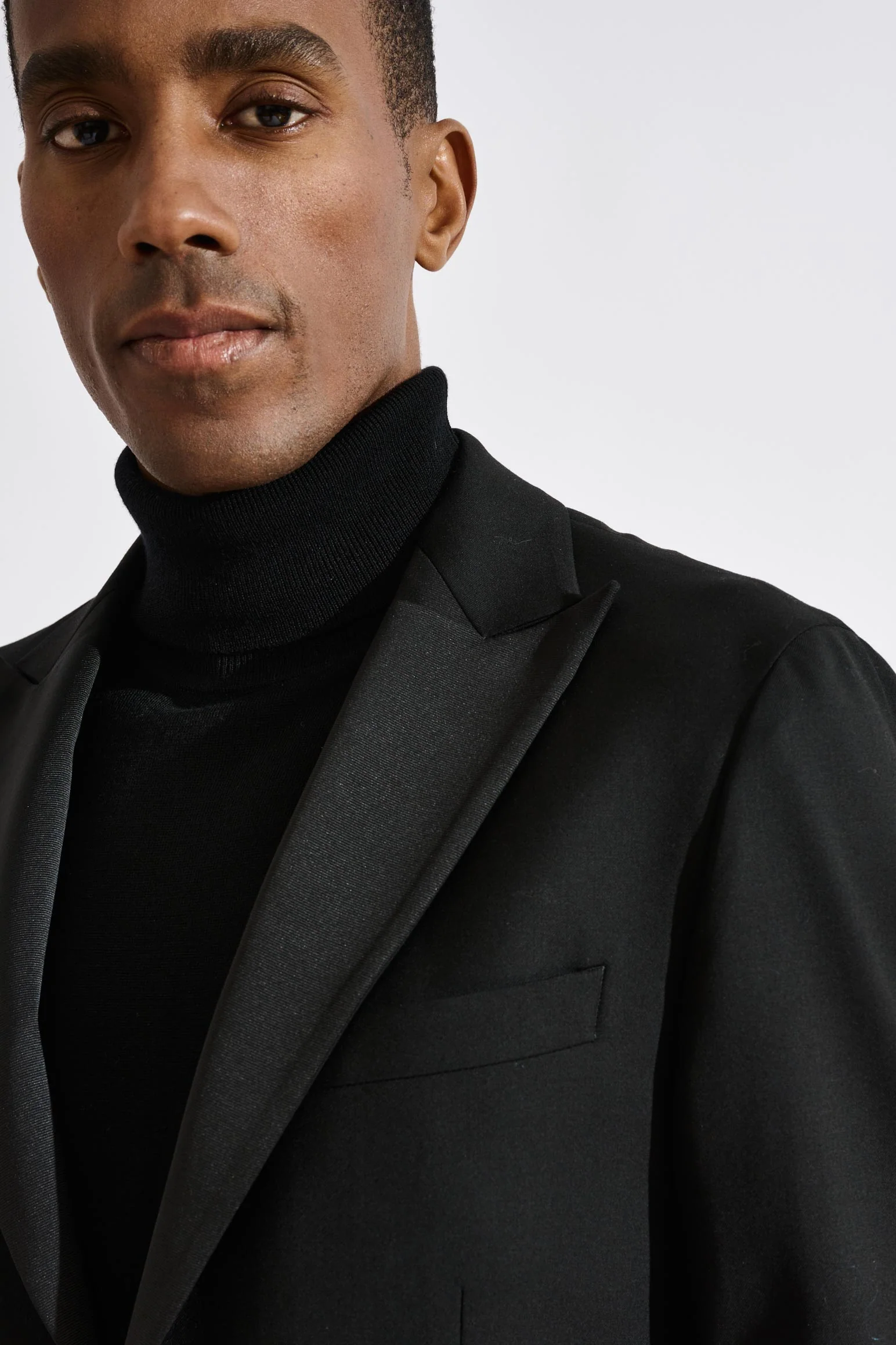 Black Soho Peak Collar Tuxedo New Deluxe - Image 4