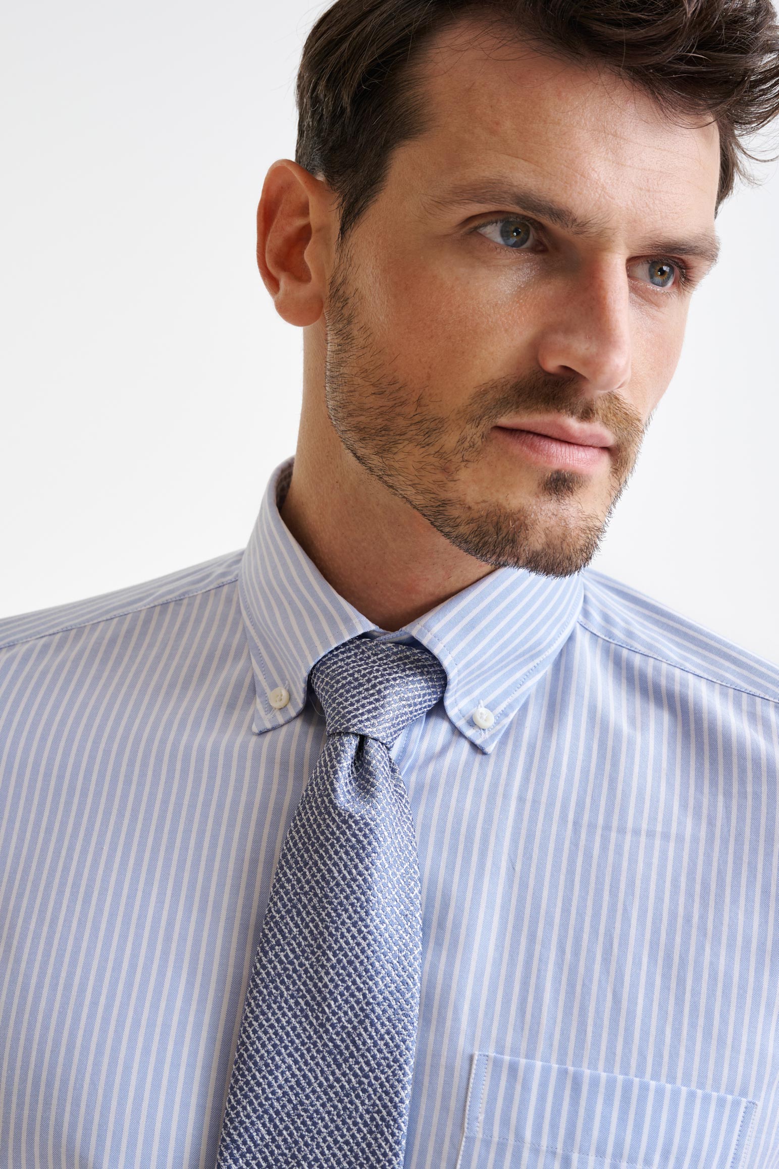 Striped Blue & White 100% Cotton Oxford Formal Shirt - Image 3