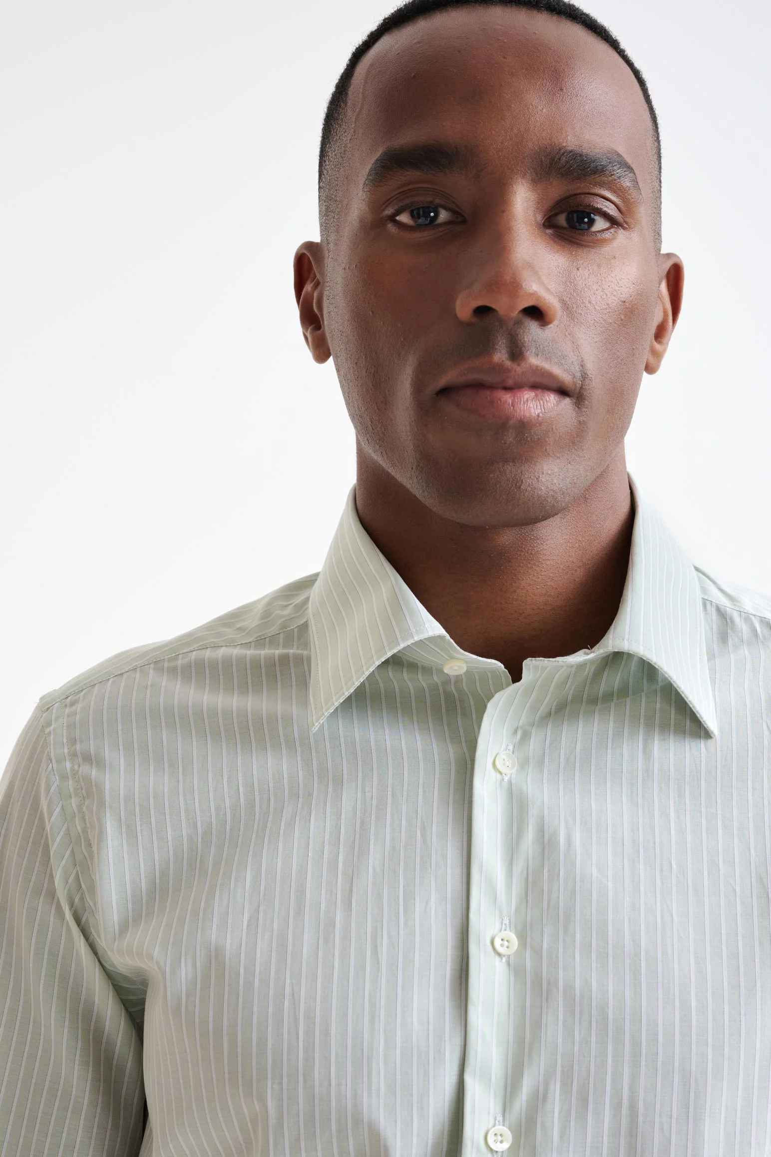 Striped White & Green 100% Cotton Oxford Formal Shirt - Image 3